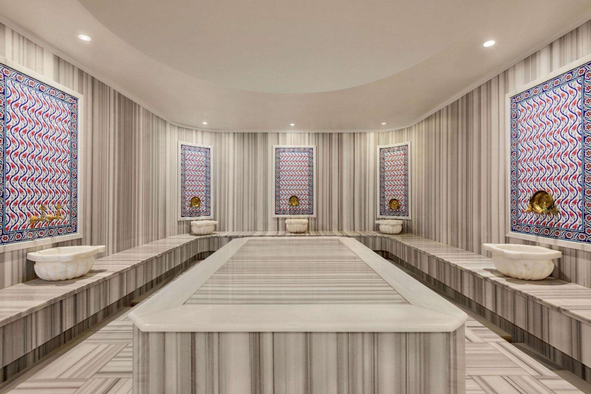 Ramada Plaza By Wyndham Silivri Hotel Exterior foto
