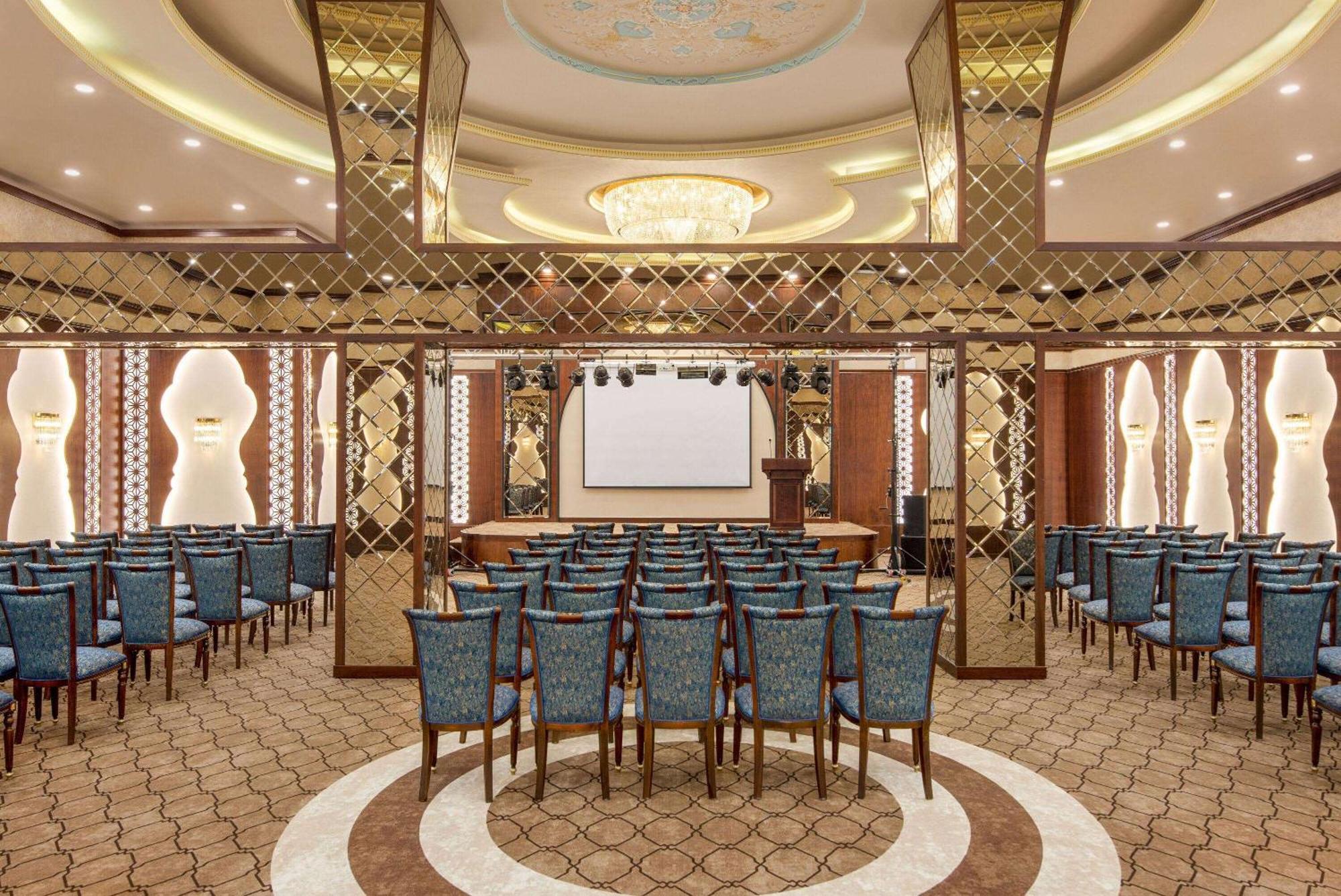 Ramada Plaza By Wyndham Silivri Hotel Exterior foto