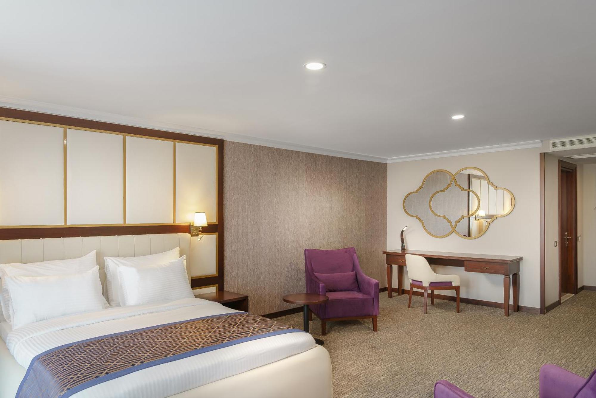 Ramada Plaza By Wyndham Silivri Hotel Exterior foto