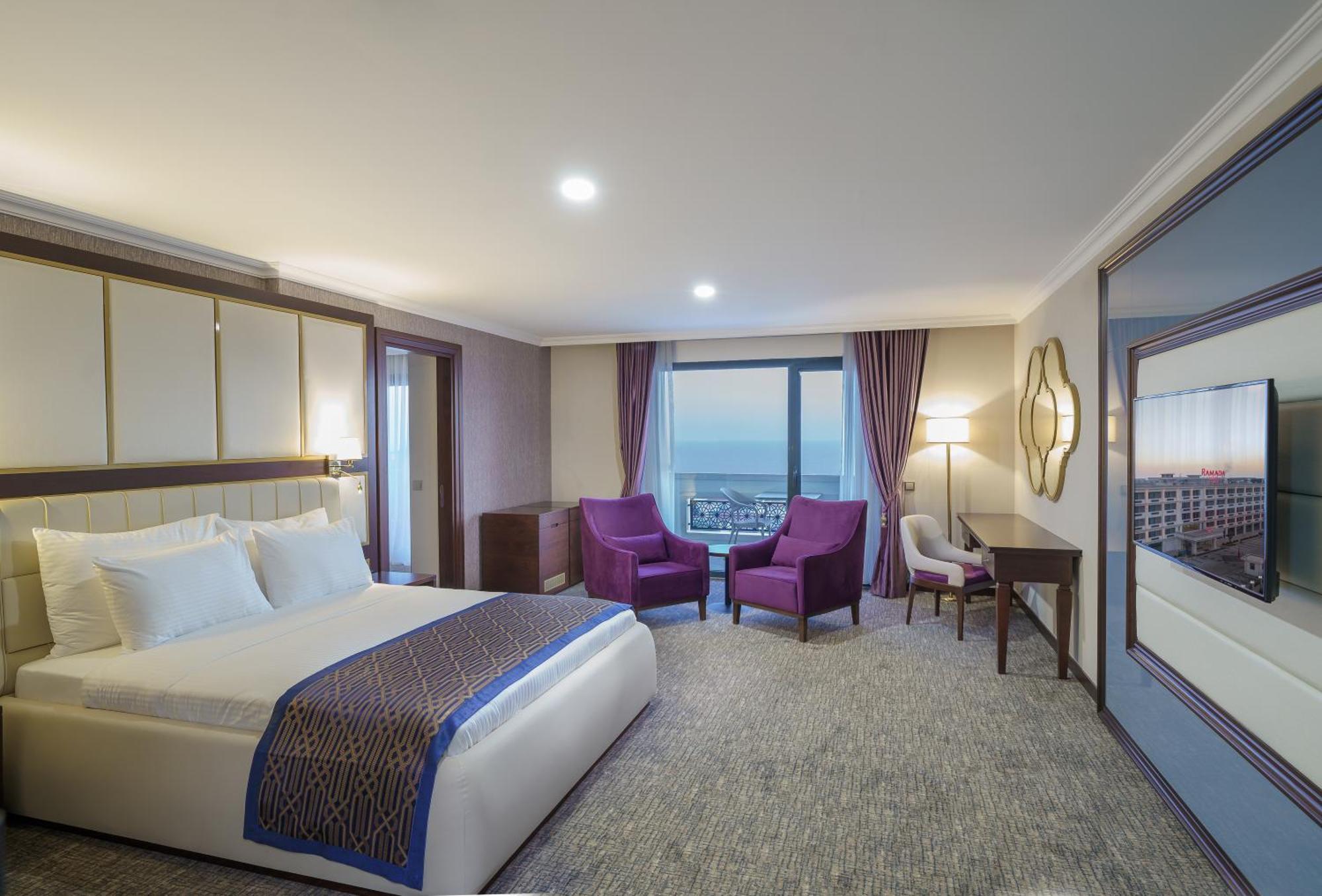 Ramada Plaza By Wyndham Silivri Hotel Exterior foto