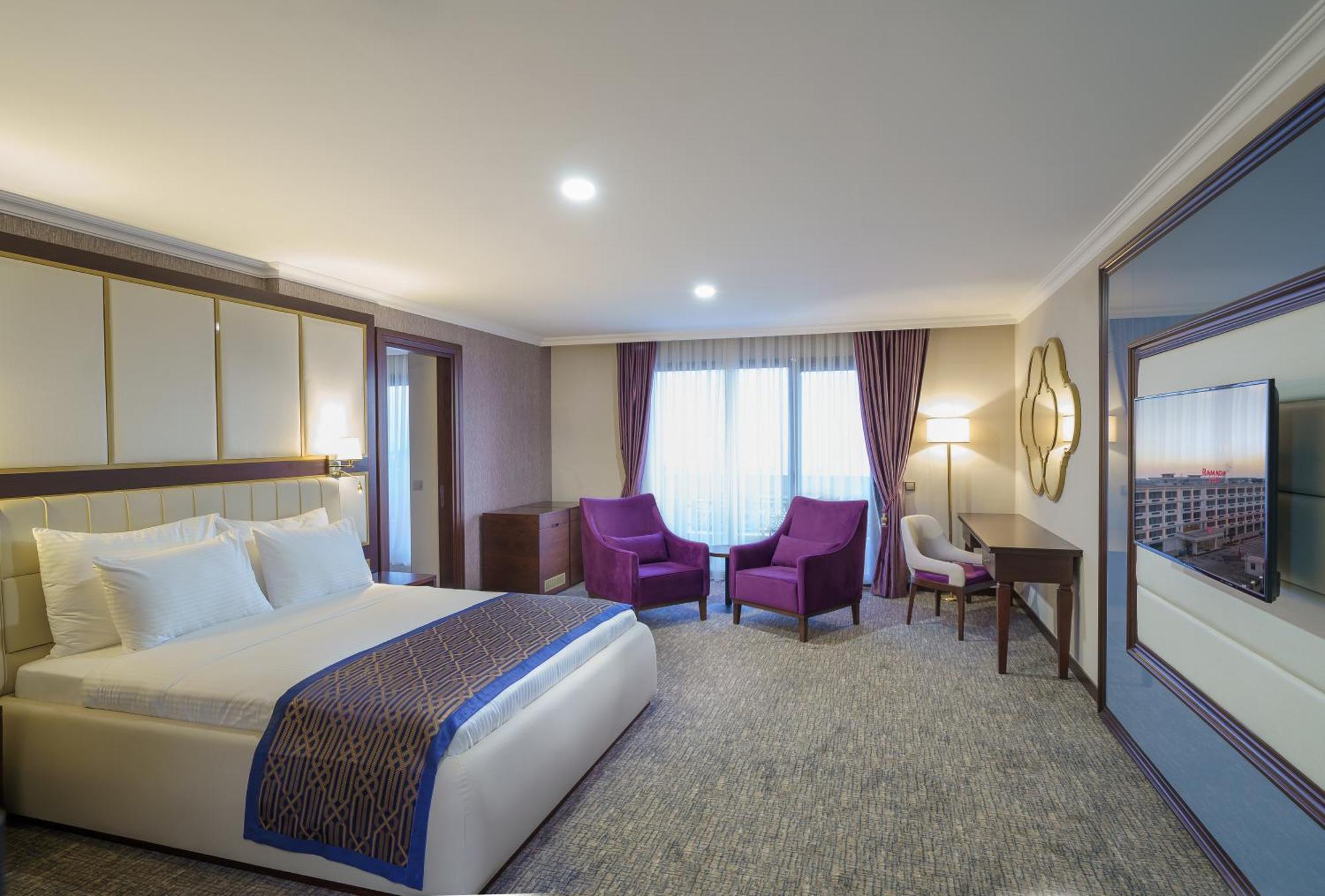Ramada Plaza By Wyndham Silivri Hotel Exterior foto